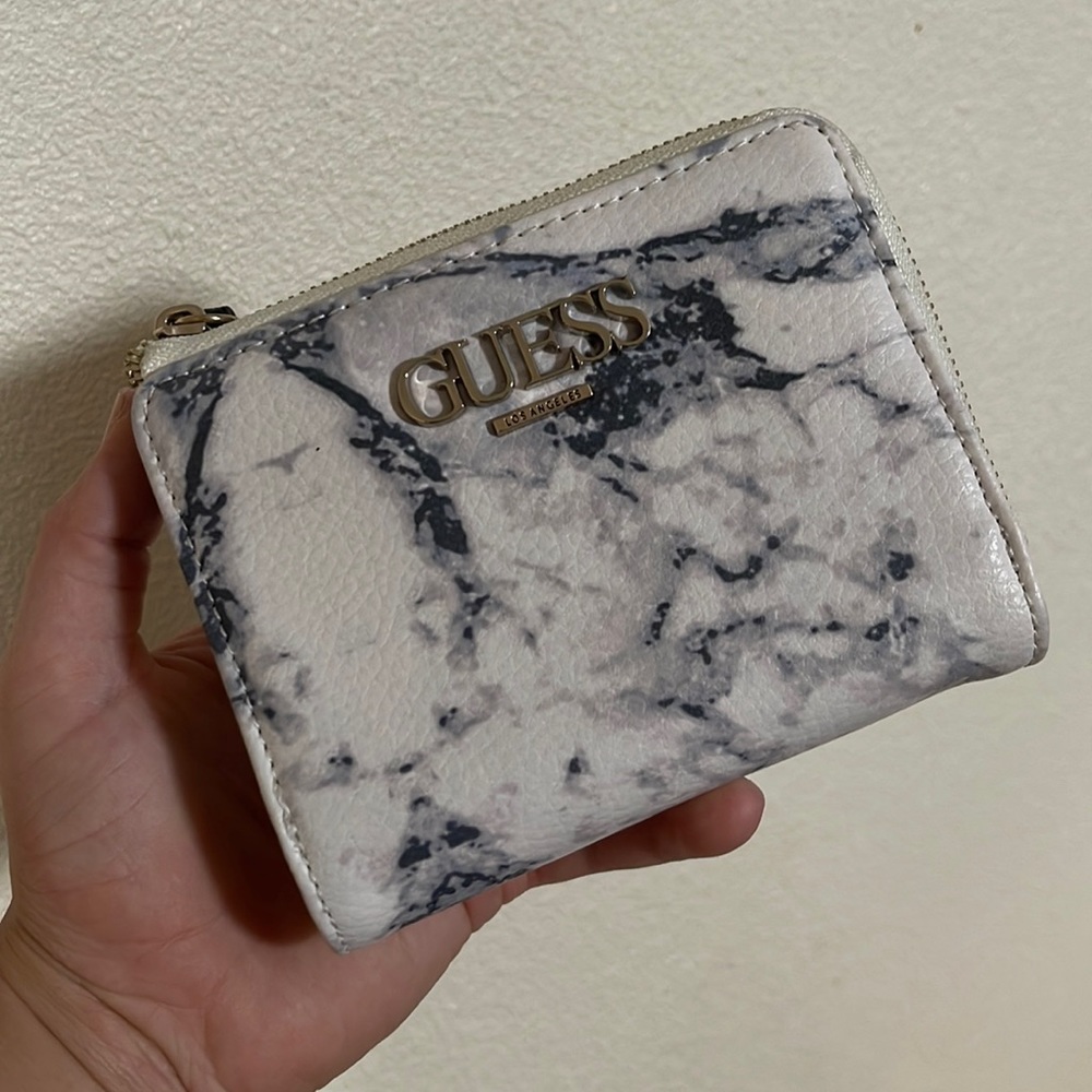 Guess wallet